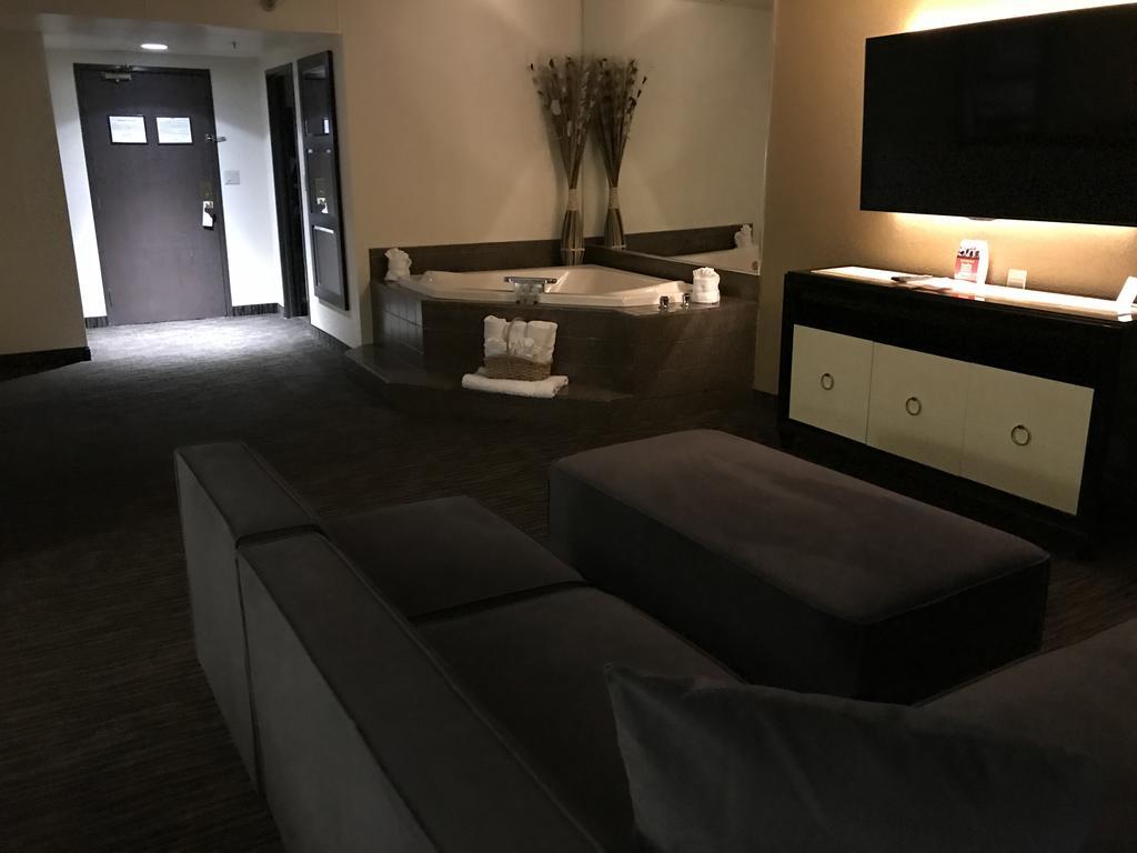 Ramada By Wyndham Terrible'S Hotel & Casino Jean Luaran gambar
