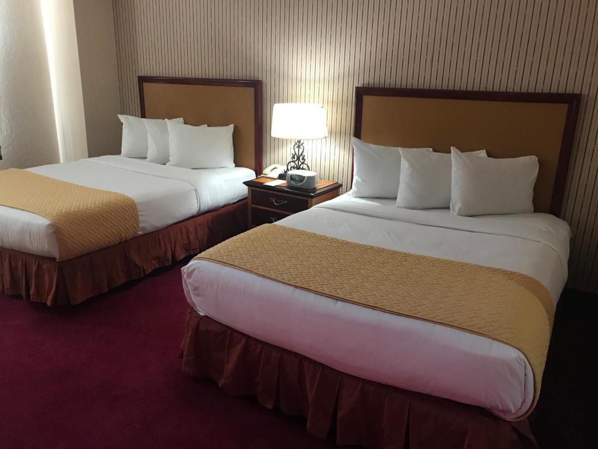Ramada By Wyndham Terrible'S Hotel & Casino Jean Luaran gambar