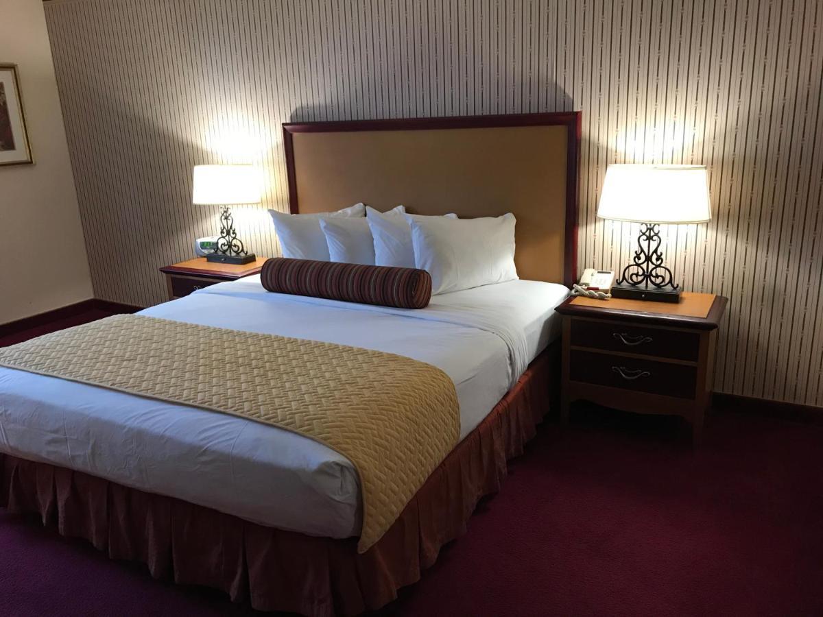 Ramada By Wyndham Terrible'S Hotel & Casino Jean Luaran gambar