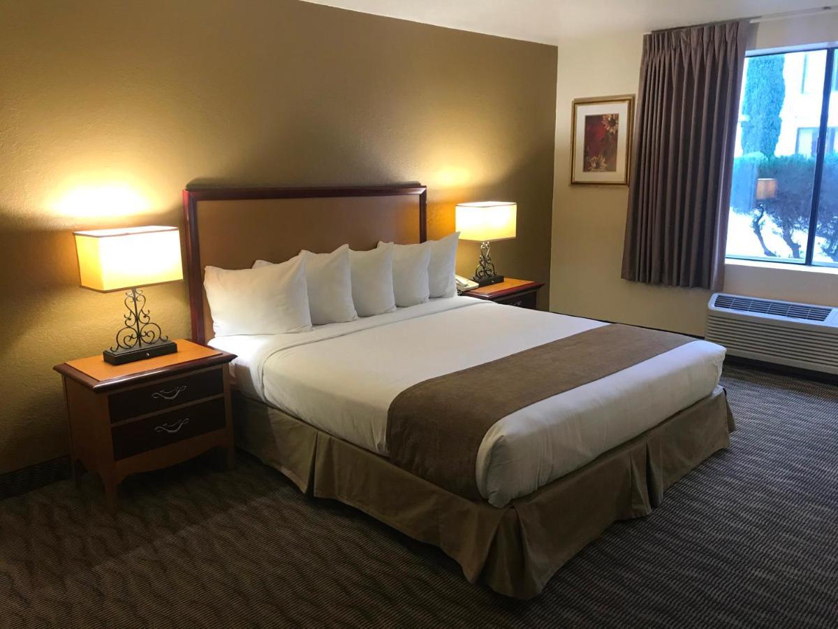 Ramada By Wyndham Terrible'S Hotel & Casino Jean Luaran gambar